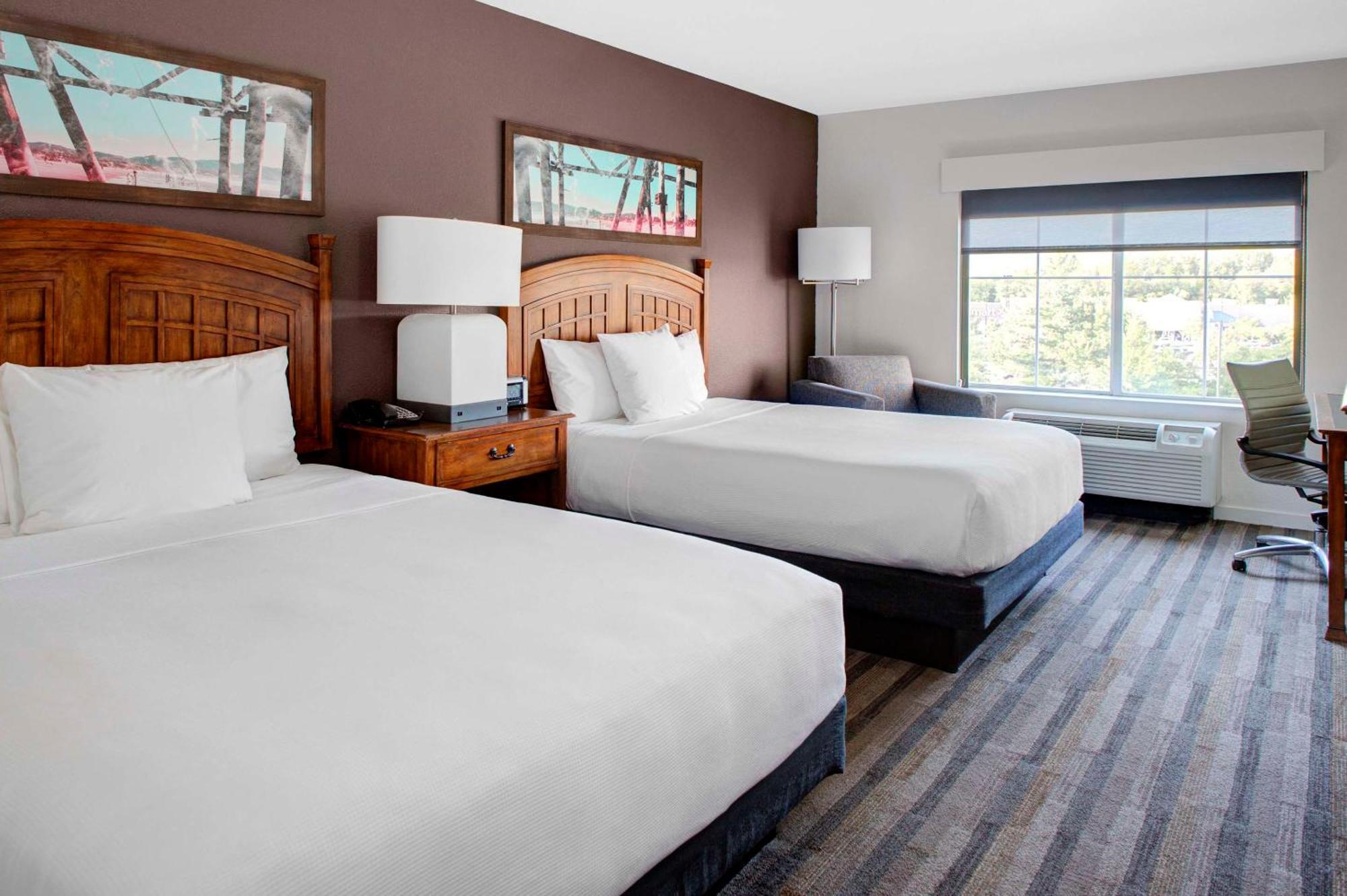 Отель Hyatt House Fishkill-Poughkeepsie Экстерьер фото
